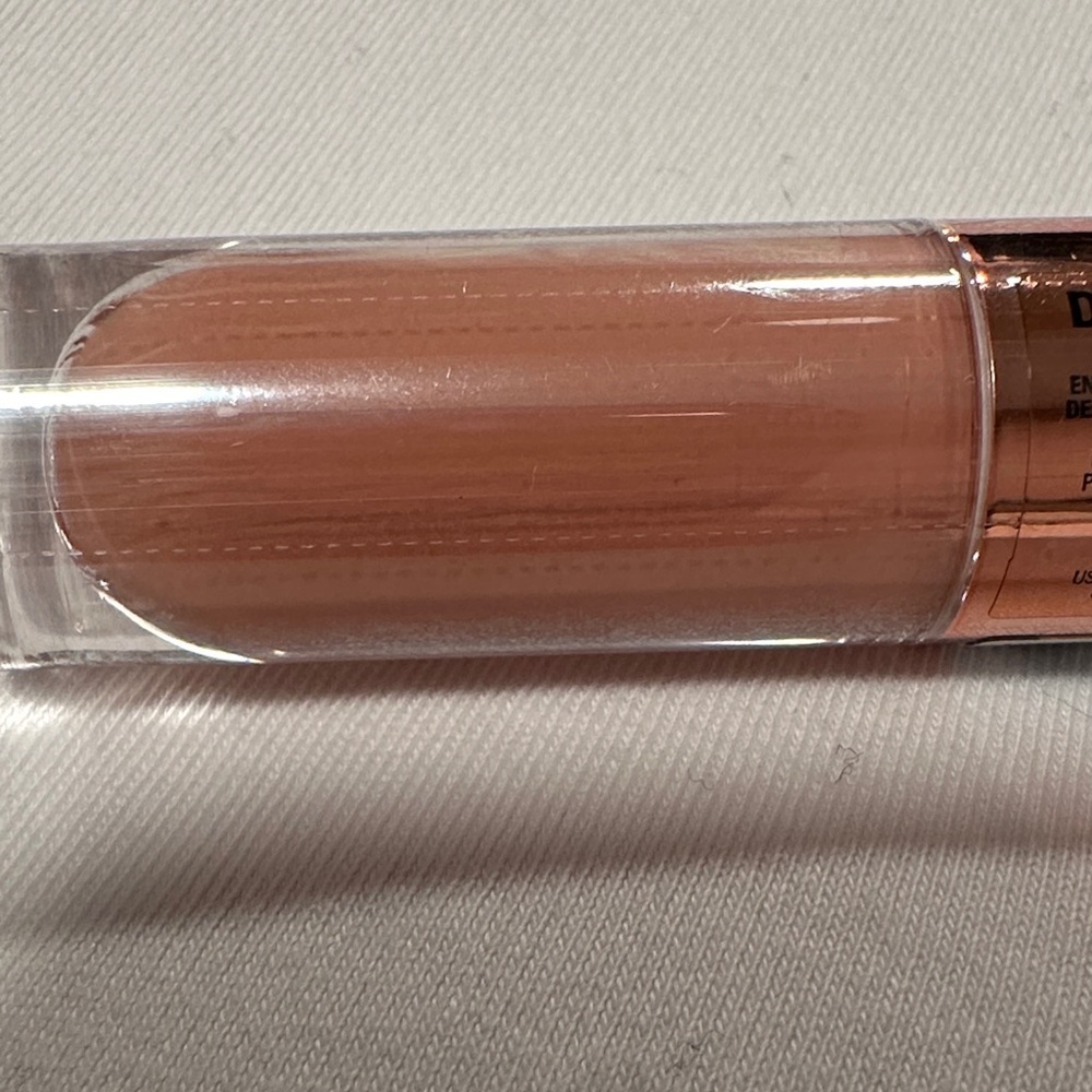 3/$15 🌸 Revolution Dual-Ended Double Up Liquid Shadow - Infatuated - Picture 3 of 5